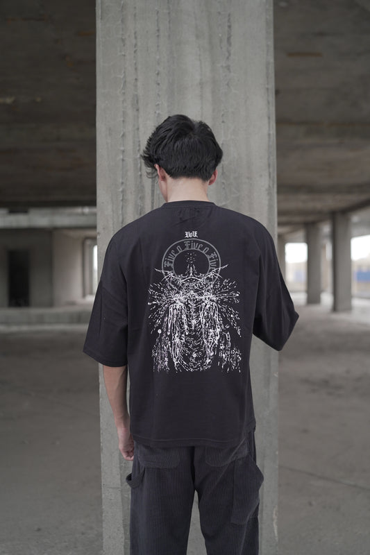 Trench - Oversized Tee