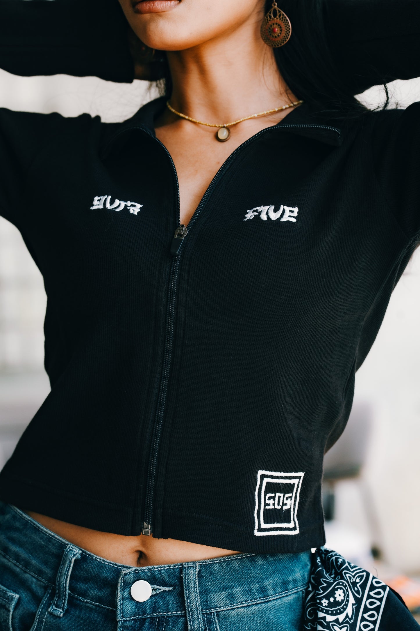 Midnight - Zipped Croptop
