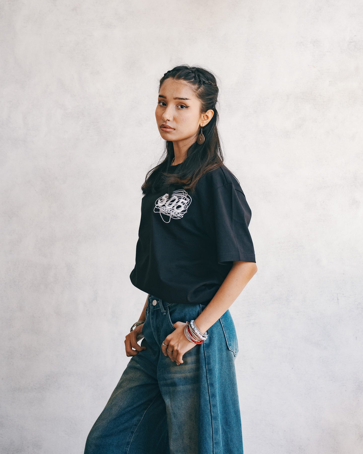 Orbit Black Tee - Female