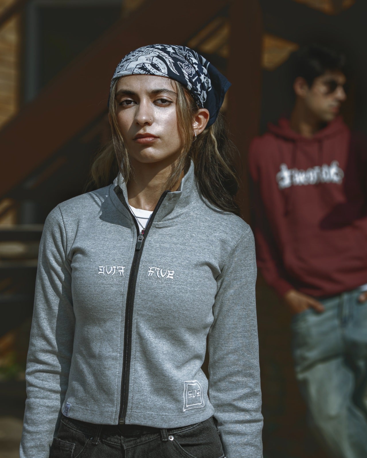 Ash - Zipped Crop top